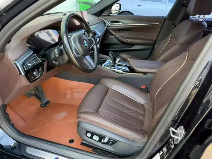 BMW 5 Series 2022 Model Facelift II 530Li Exclusive Model M Sports Set – фото 7