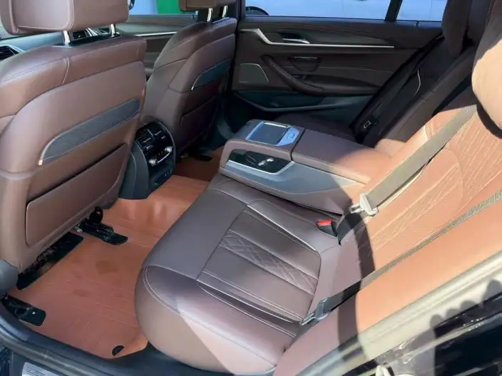 BMW 5 Series 2022 Model Facelift II 530Li Exclusive Model M Sports Set – фото 8