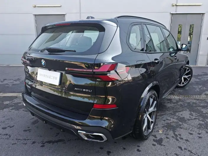 BMW X5 2023 Model xDrive30Li Exclusive Model M Sports Night Set – фото 5