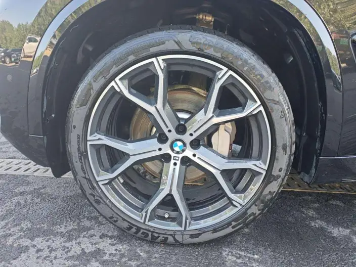 BMW X5 2023 Model xDrive30Li Exclusive Model M Sports Night Set – фото 7
