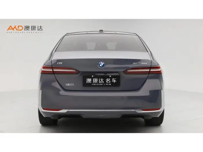 BMW i5 2024 Model eDrive35L Luxury Set – фото 3