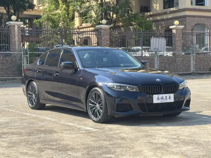 BMW 3 Series 2022 Model 325i M Sports Night Set – фото 3
