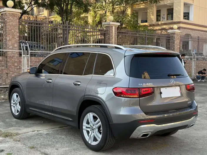 Mercedes-Benz GLB 2023 Model GLB 220 Dynamic Model – фото 5