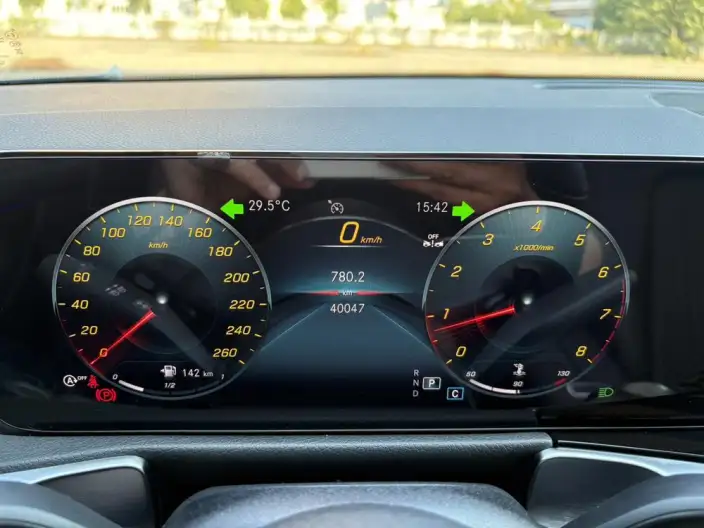 Mercedes-Benz GLB 2023 Model GLB 220 Dynamic Model – фото 10
