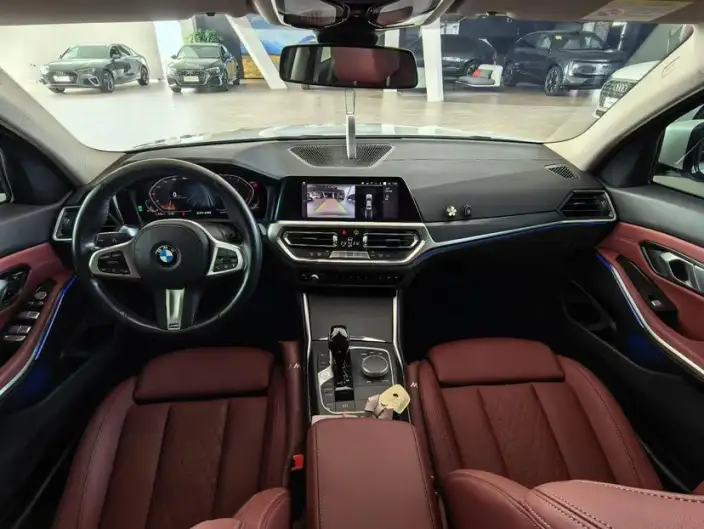 BMW 3 Series 2022 Model Facelift 325i M Sports Set – фото 7