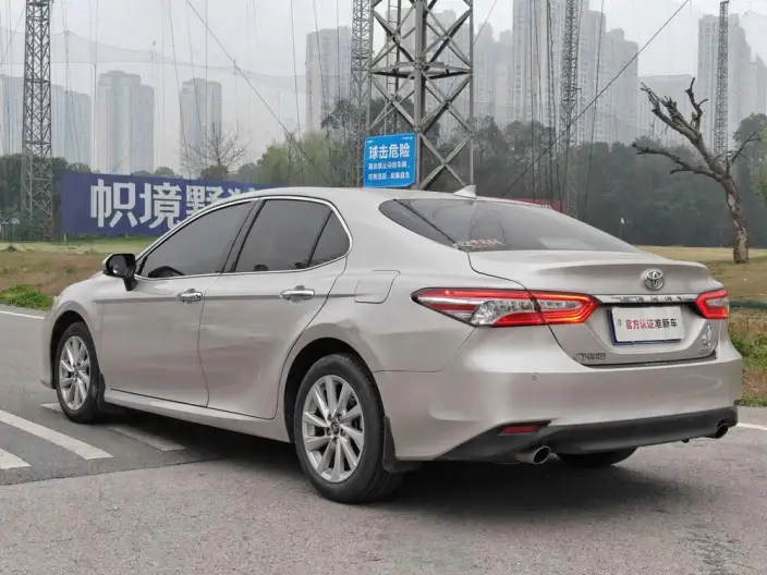 Toyota Camry 2021 Model 2.0G Deluxe Edition – фото 5