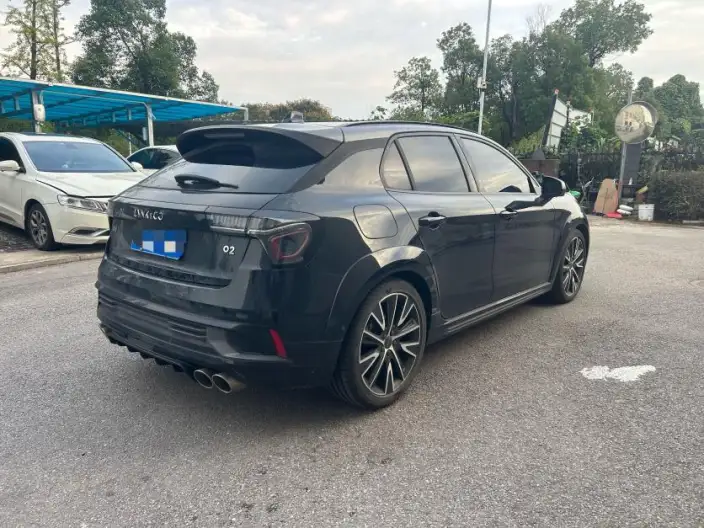 Lynk & Co 02 Hatchback 2022 Model 2.0TD Hatchback Pro – фото 6