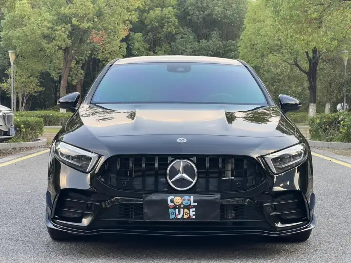 Mercedes-Benz A-Class AMG 2022 Model AMG A 35 L 4MATIC – фото 2