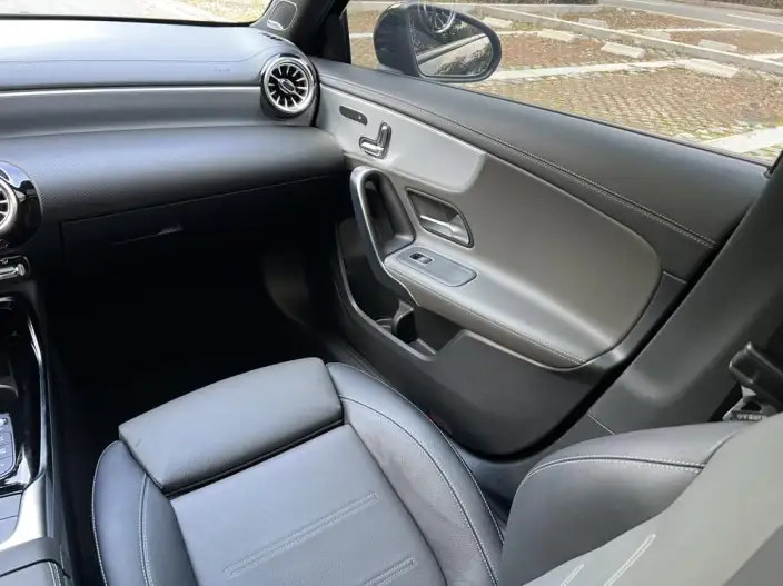 Mercedes-Benz A-Class AMG 2022 Model AMG A 35 L 4MATIC – фото 8