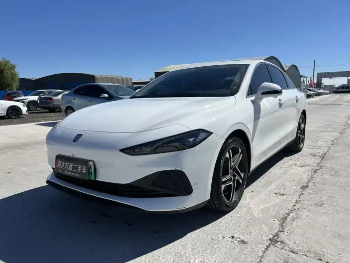 Roewe D7 DMH 2023 Model 125 Superior Edition