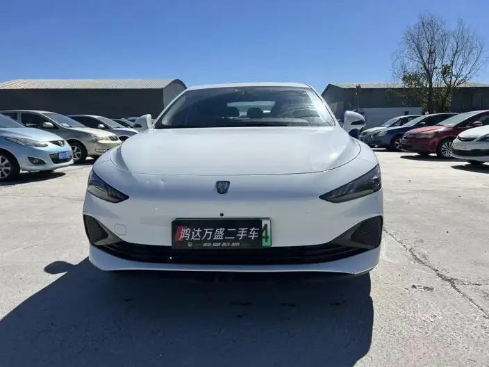 Roewe D7 DMH 2023 Model 125 Superior Edition