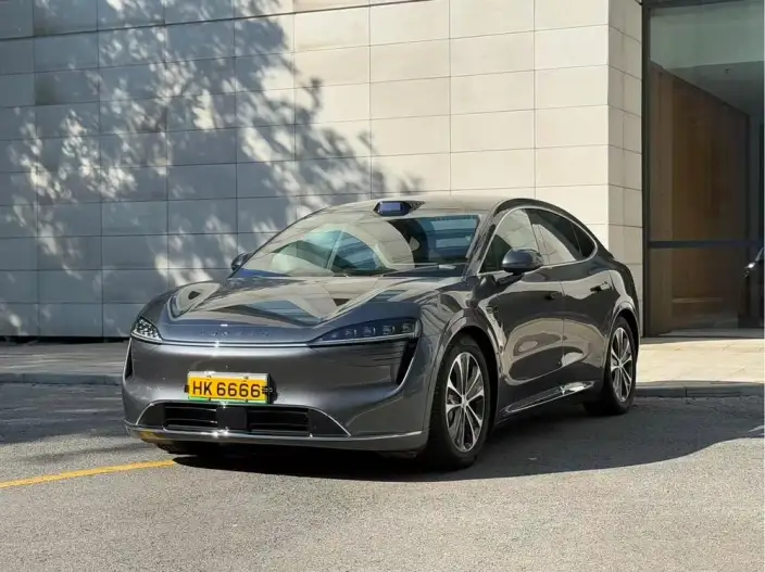 Luxeed R7 2025 Model Extended Range 53.4kWh Max Rear Drive Edition