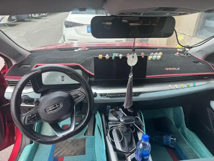 Emgrand L 2022 Model 1.4T CVT Supreme Model – фото 5