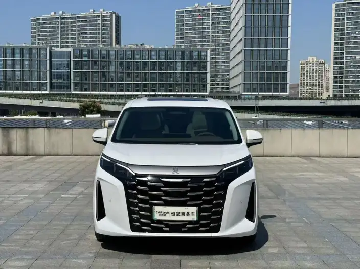 Xia 2025 Model DM-i 180KM Excellence Model – фото 2