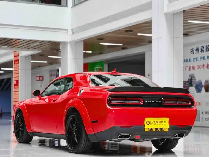 Challenger 2022 Model 3.6L Automatic Rear Drive 5 seat Parallel Imported – фото 3