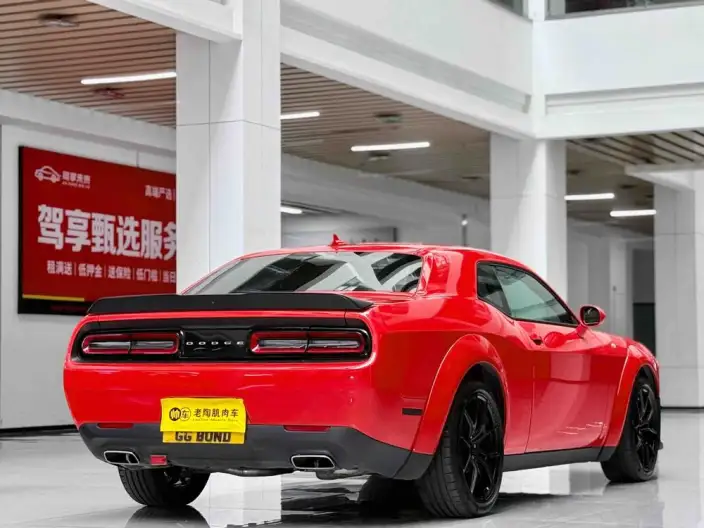 Challenger 2022 Model 3.6L Automatic Rear Drive 5 seat Parallel Imported – фото 5