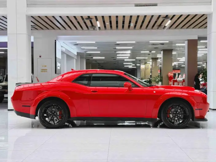 Challenger 2022 Model 3.6L Automatic Rear Drive 5 seat Parallel Imported – фото 6