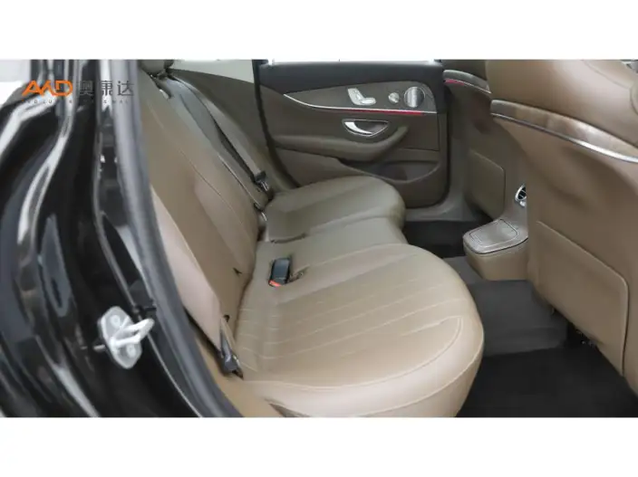 Mercedes-Benz E-Class 2022 Model Facelift II E 300 L Luxury Model sedan – фото 10