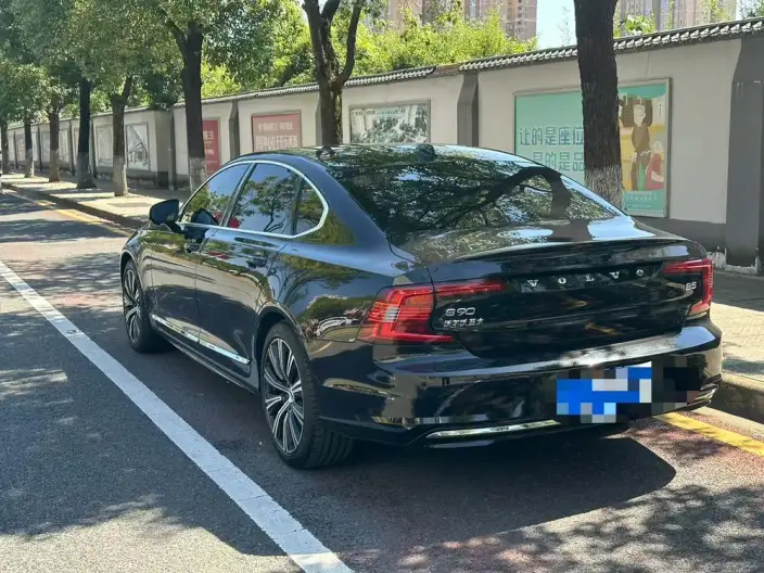 Volvo S90 2025 Model B5 Smart Range Deluxe Edition – фото 4
