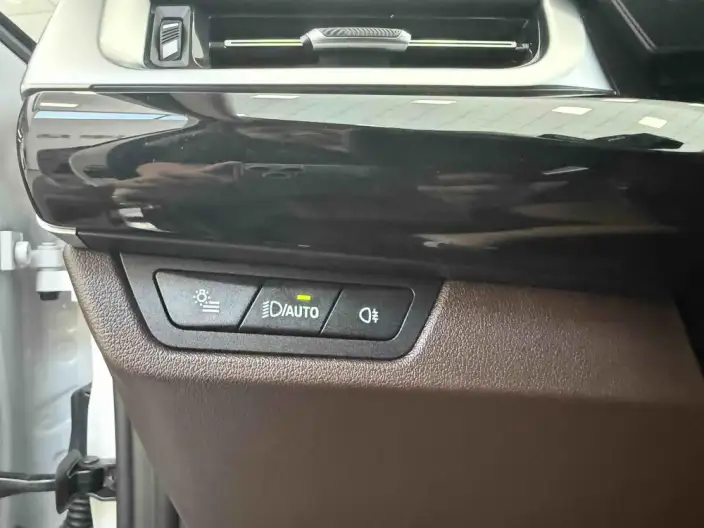 BMW X1 2023 Model sDrive20Li X Design Set – фото 10