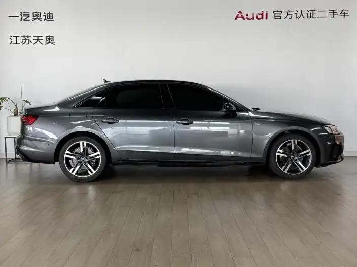 Audi A4 L 2023 Model 40 TFSI Luxury Dynamic Model – фото 5