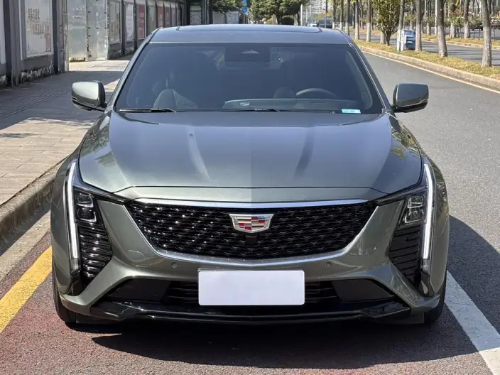 Cadillac CT5 2024 Model 28T Luxury Model Pro – фото 2
