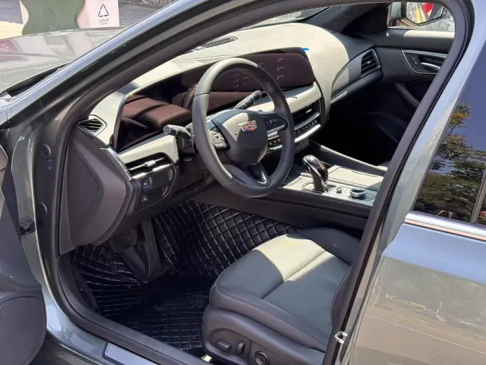 Cadillac CT5 2024 Model 28T Luxury Model Pro – фото 10