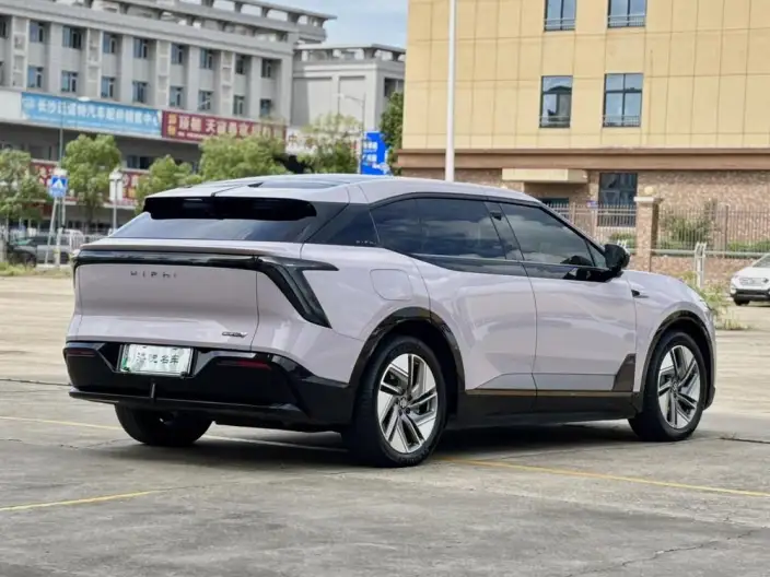 HiPhi HiPhi Y 2023 Model 560km Elite Edition – фото 7