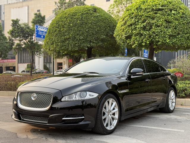 Jaguar XJ 2012 модификация XJL 3.0 Flagship Business Edition – фото 1