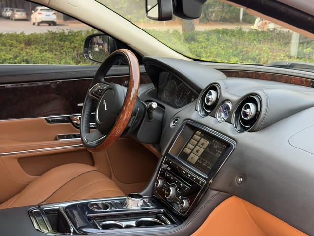 Jaguar XJ 2012 модификация XJL 3.0 Flagship Business Edition – фото 9