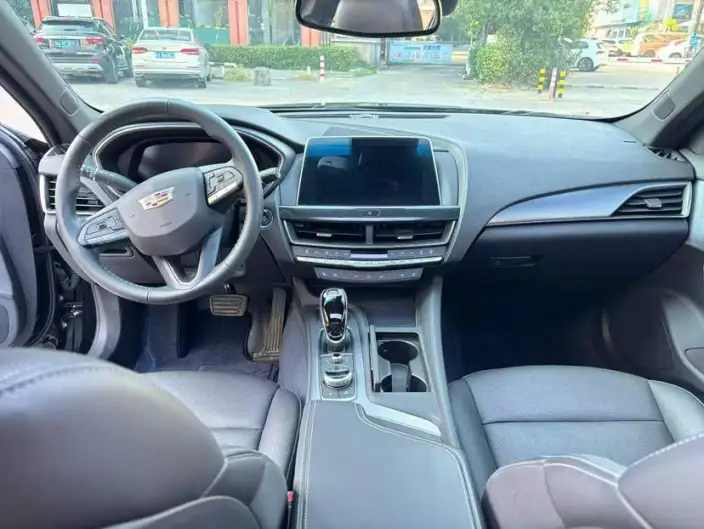 Cadillac CT5 2023 Model 28T Luxury Model Standard Edition – фото 7