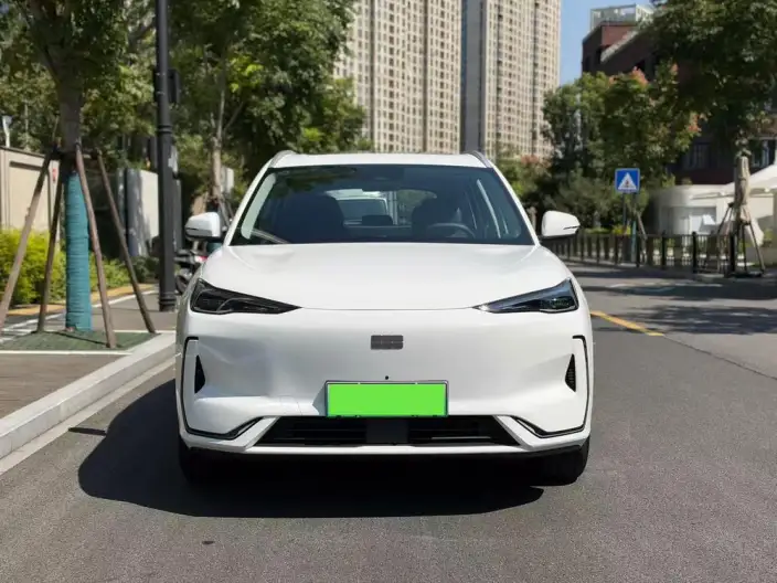 Geely Galaxy E5 2026 Model 610km Tiggo + Edition – фото 2