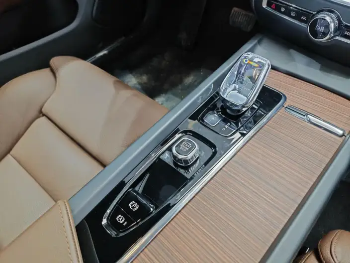 Volvo S60 2025 Model B4 Smart Range Deluxe Edition – фото 8