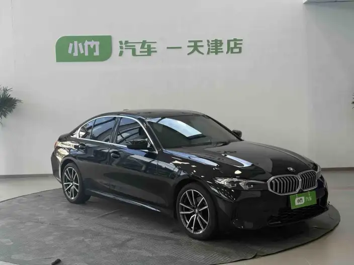 BMW 3 Series 2023 Model 320i M Sports Set – фото 3