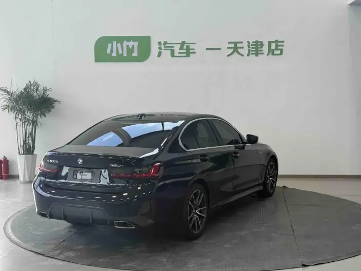 BMW 3 Series 2023 Model 320i M Sports Set – фото 7