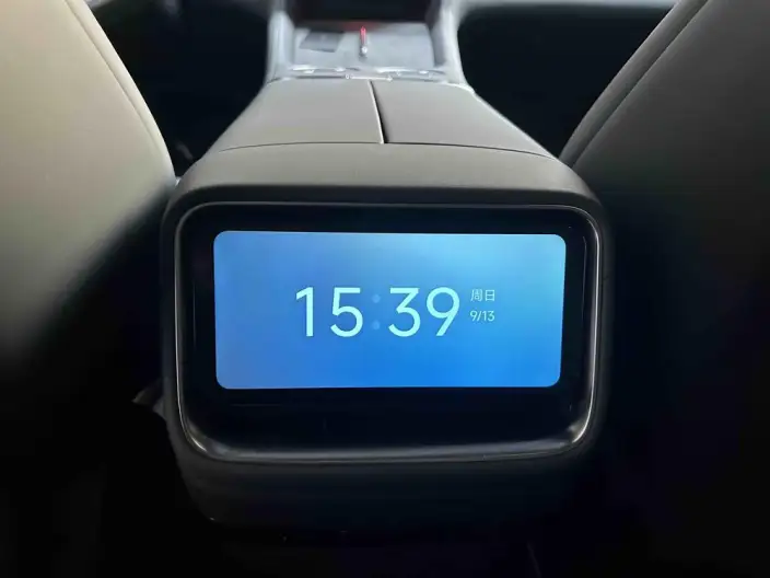Xiaomi YU7 2025 Model 4WD Max Edition – фото 8