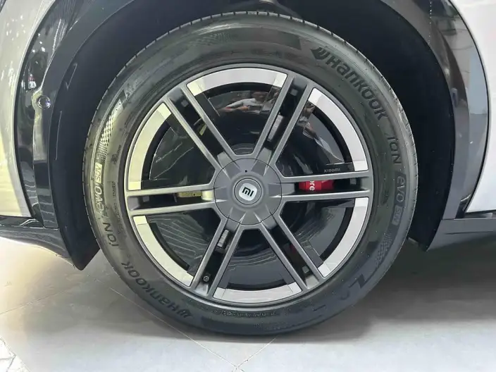 Xiaomi YU7 2025 Model 4WD Max Edition – фото 9