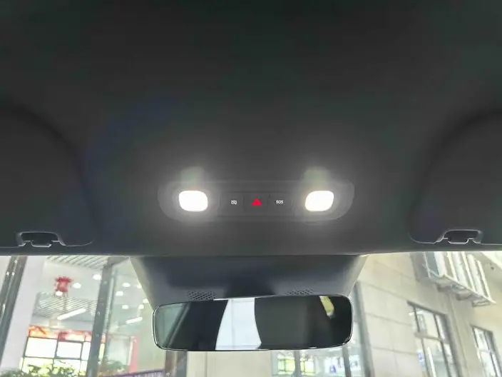 Xiaomi YU7 2025 Model 4WD Max Edition – фото 10