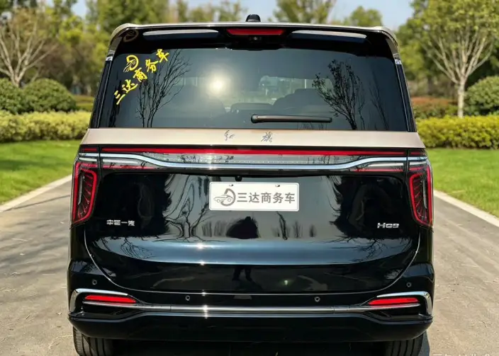 HONGQI HQ9 2022 Model Smart Flag Enjoy Edition