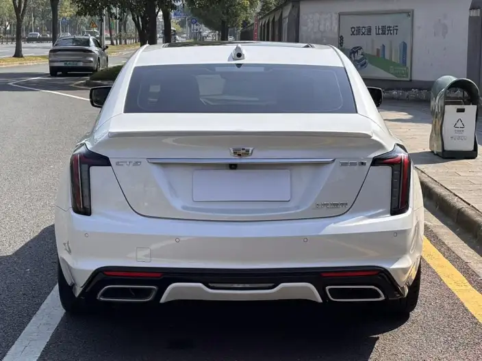 Cadillac CT5 2022 Model 28T Platinum Model