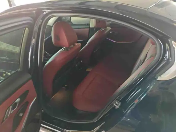 BMW 3 Series 2022 Model 325i M Sports Set – фото 9