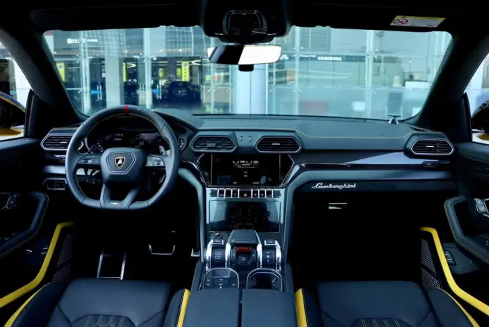 Urus 2022 Model 4.0T V8 Performante – фото 7