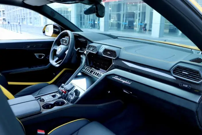 Urus 2022 Model 4.0T V8 Performante – фото 9