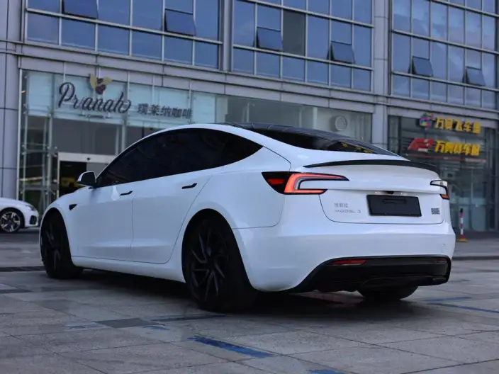 Model 3 2024 Model High performance All-wheel drive version – фото 5