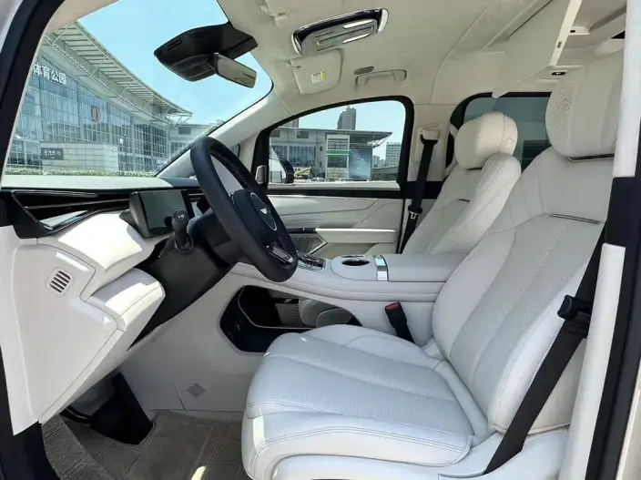 Geely V900 2026 Model 1220 4WD Max Edition – фото 10