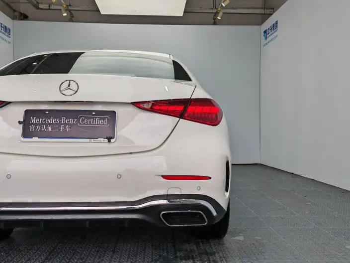 Mercedes-Benz C-Class 2024 Model C 200 L Sports Edition – фото 10