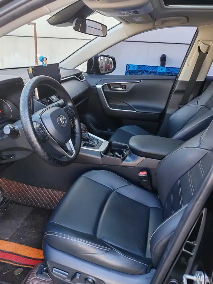 Toyota Wildlander 2022 Model 2.0L 2WD Deluxe Edition – фото 8