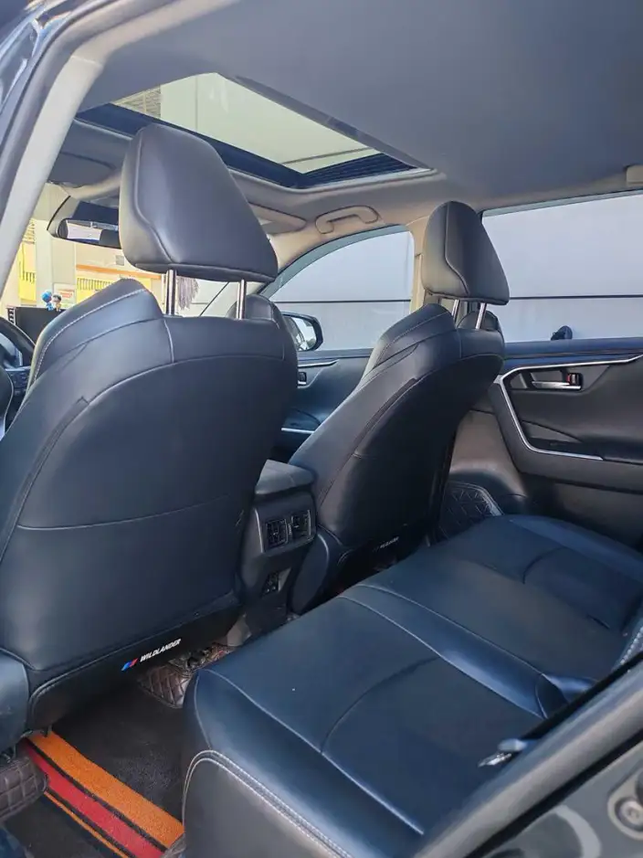 Toyota Wildlander 2022 Model 2.0L 2WD Deluxe Edition – фото 9