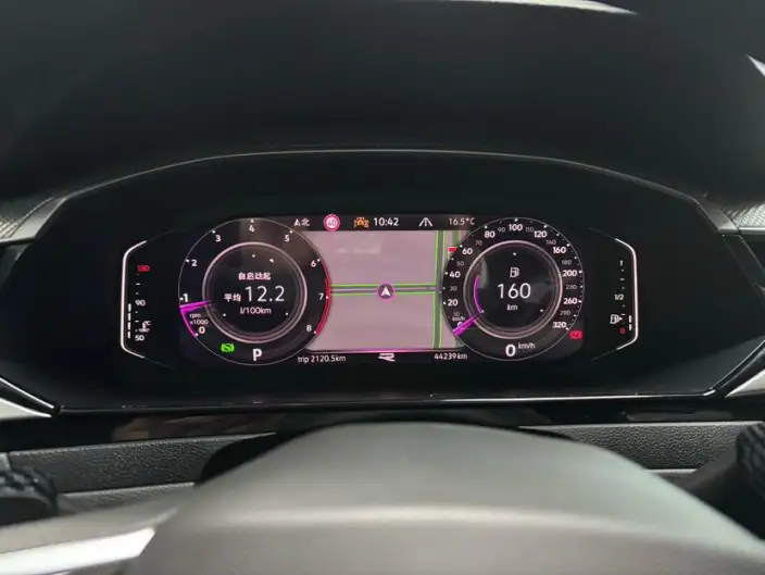 Volkswagen CC 2023 Model 380TSI Eye-catching version – фото 7