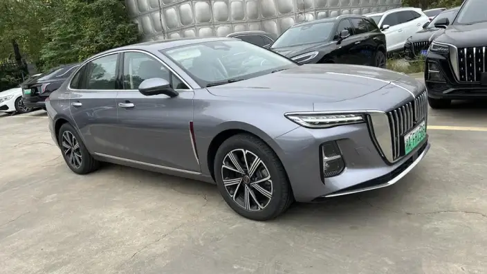 Hongqi H5 PHEV 2025 Model 170 Chao Hybrid Edition